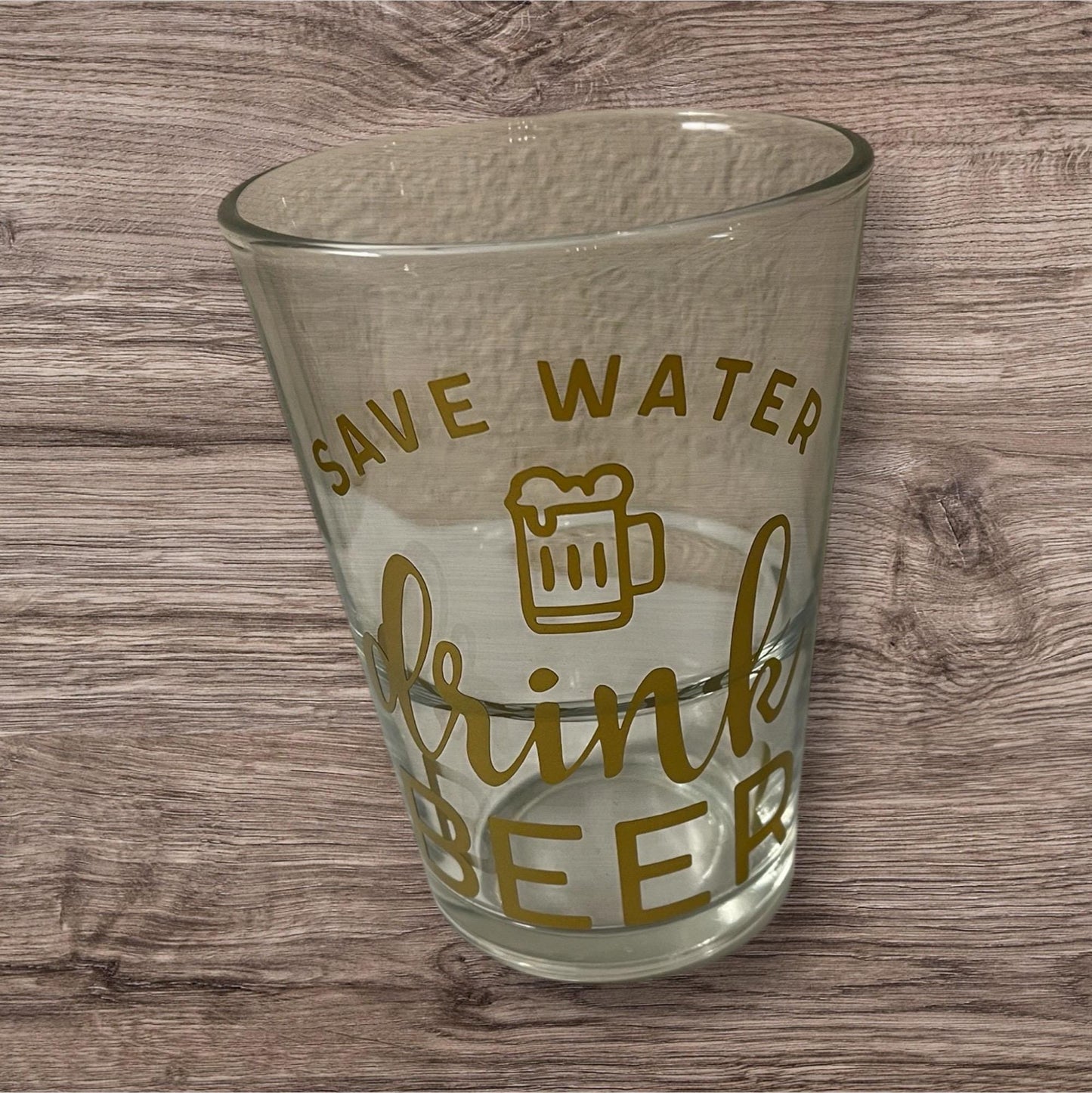 Beer Me shirt with Trucker Hat that says Beer Me